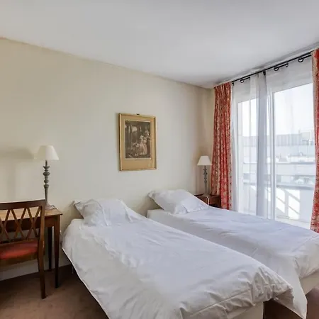 Apartment Superb Duplex With Stunning View Of Eiffel Tower *
