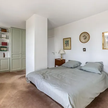 Superb Duplex With Stunning View Of Eiffel Tower Apartment *