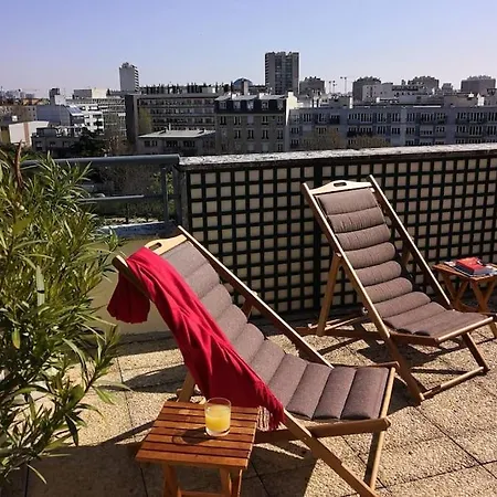 Superb Duplex With Stunning View Of Eiffel Tower Apartment *