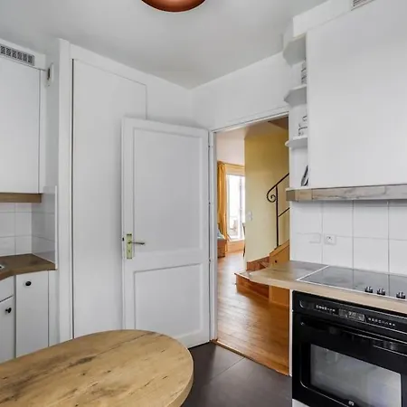 Apartment Superb Duplex With Stunning View Of Eiffel Tower *